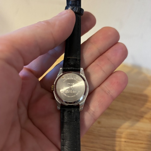 Vintage Pacer black leather strap mother of pearl mini wrist watch EUC - Picture 3 of 5